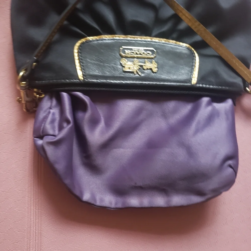Coach Y2K Large Black Amanda Satin Wristlet Clutch - Horse and Carriage Logo